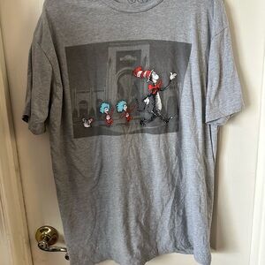 Universal Gray Dr. Seuss Cat in the Hat Graphic Tee